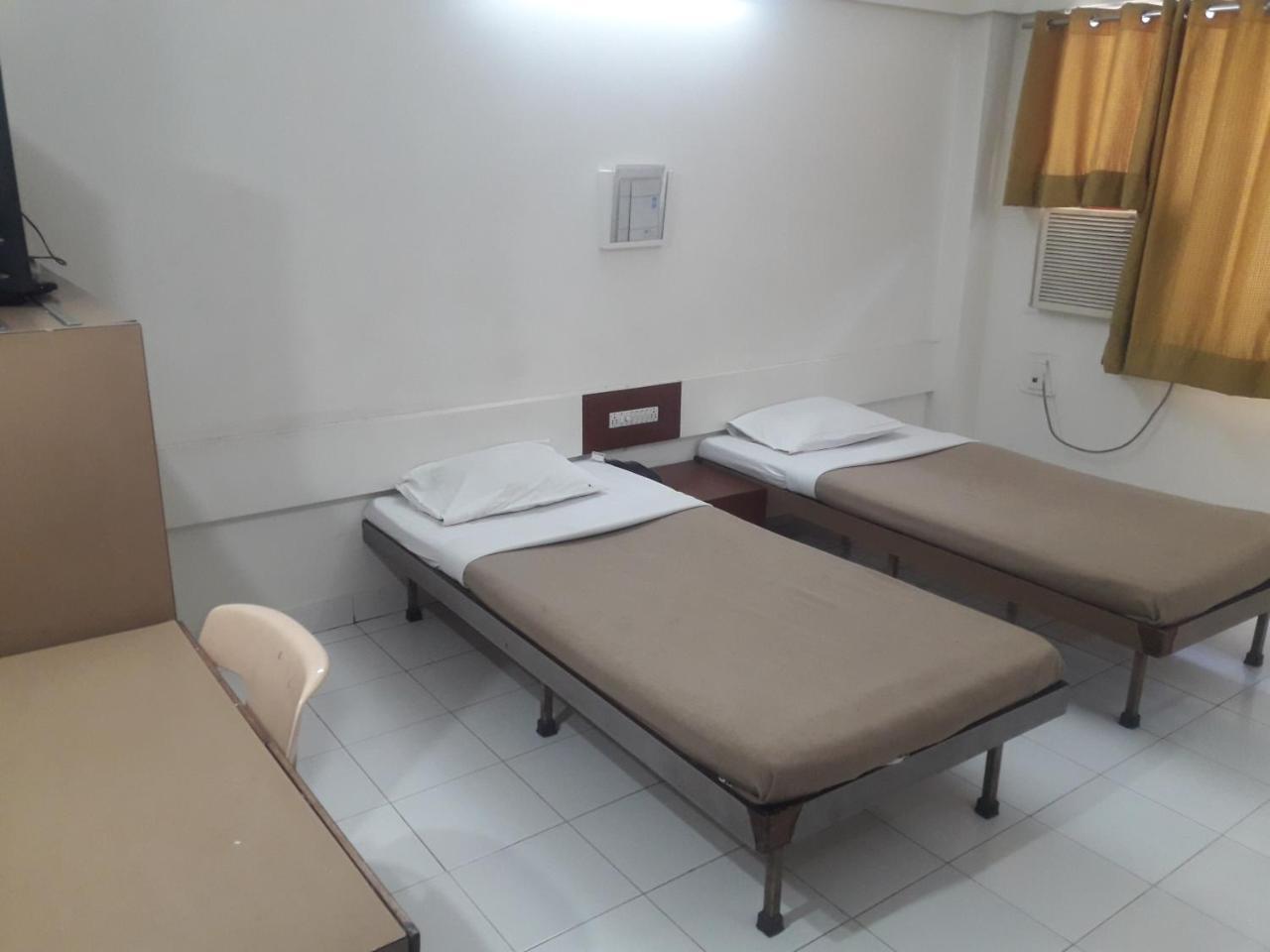 Hotel Maurya Residency Púna Exteriér fotografie